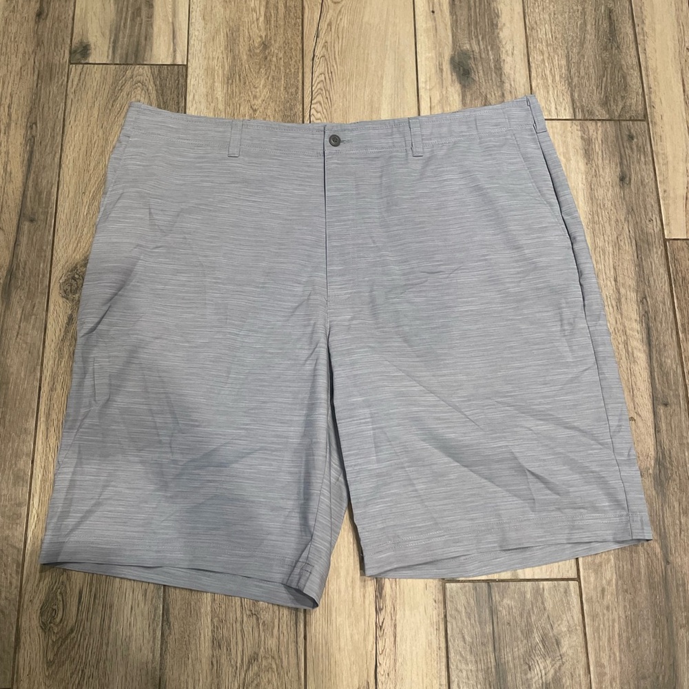 Ben Hogan Slate Gray Golf Chino Shorts Pockets Men's size 40